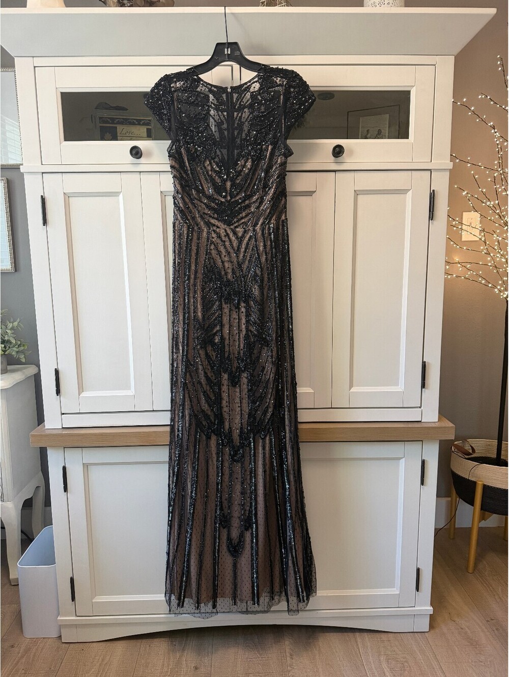 Aidan Mattox Black Nude Beaded Sequin Art Deco Evening Gown Dress